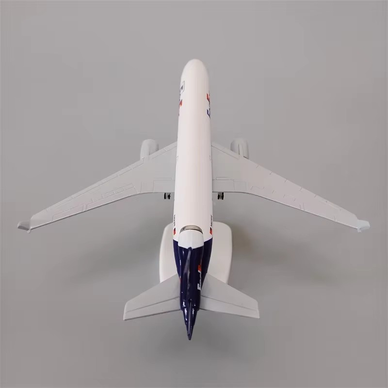 Modello di aeroplano 20 cm Air - Model Kit Manual recensione e prezzo
